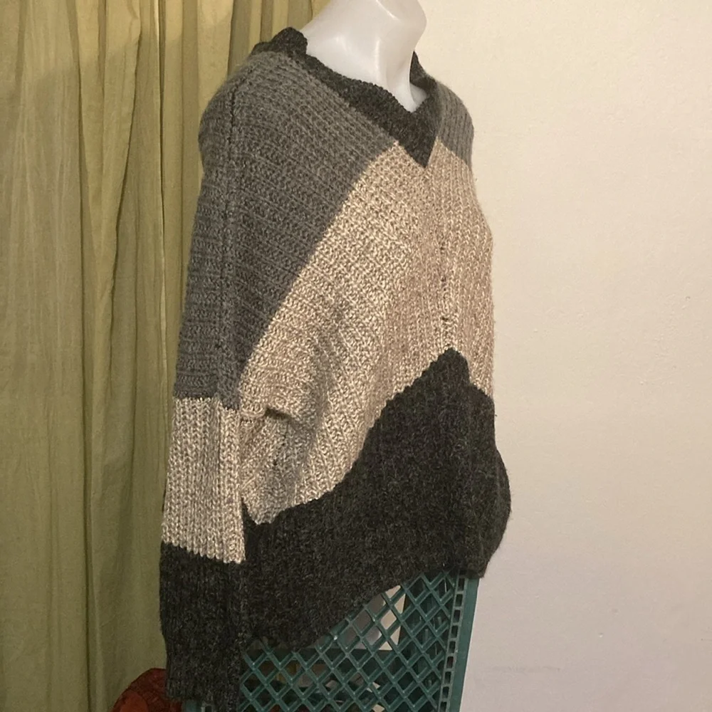 Baciano by Bacci oversized  wool blend sweater Large